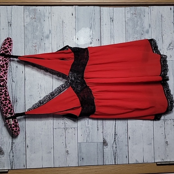 HOT Red Black Sheer Lace Peek A Boo Bust Lingerie Babydoll Top - Picture 1 of 9